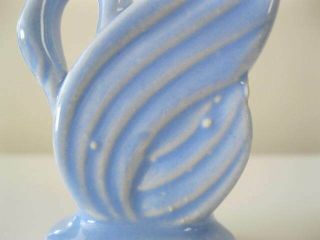 Shawnee Pottery Miniature Flax Blue Swan Vase,  Marked U.  S.  A 5