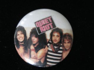 Quiet Riot - Group Shot - Rock - Small - Pin Badge Button - 80 