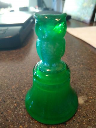 Vintage Boyd Green Glass Owl Bell Figural Black Light Uranium Glow Fantastic