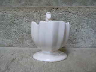 Vintage McCoy shell planter with handle; ivory / off - white 3