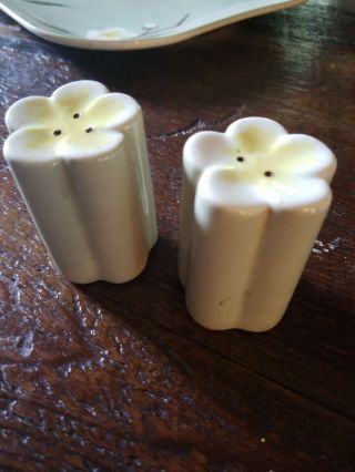Vintage Weil Ware Dishes Malay Blossom Square Salt & Pepper Shakers Celedon