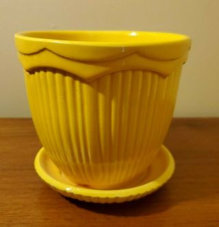 Vintage Mccoy Pottery 635 Yellow Planter With Attached Dish