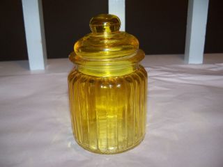 Vintage Small Yellow Glass Canister/apothecary Jar W/lid Mid Century Mod Ribbed