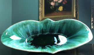 Vintage Blue Mountain Pottery Bmp Canada Green Drip Glaze Scalloped Long Bowl