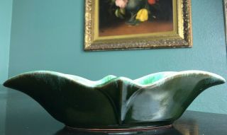 Vintage Blue Mountain Pottery BMP Canada Green Drip Glaze scalloped long bowl 2