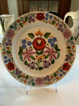 Kalocsa Hungarian Hand Painted Porcelain Floral Wall Plate 9.  75 "