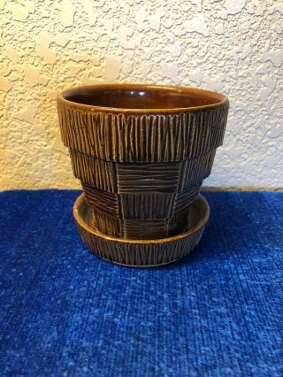 Vintage Mccoy Brown Basket Weave Flower Pot Planter W/attached Saucer