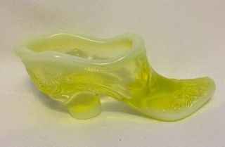 Vaseline Glass Slipper/boot Uranium Yellow Flowers High Heel Art Glass.