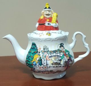 Alice In Wonderland Christmas Tea Party Teapot By Paul Cardew England 150th Ann.