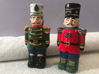 Spode Christmas Tree Set Of Salt And Pepper Shakers Nutcracker Soldiers Ch2813