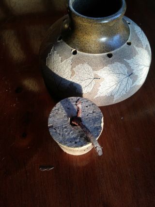 Wizard of Clay Earthtone Brown Pottery Bristoleaf Potpourri Sachet Scent Jar 4