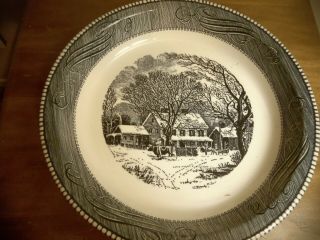 Royal China Currier & Ives The Old Inn Winter 10 " Pie Baker Plate Blue