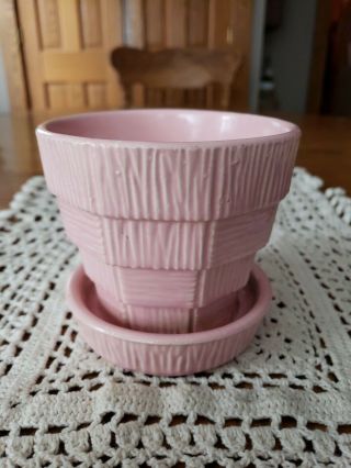 Vintage Pink Mccoy Pottery Planter W/attached Saucer Base 4.  25 " W×4.  25 " T