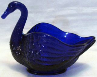 Vintage Cobalt Blue Glass Swan Candy Dish Nut Bowl Bowl Figurine