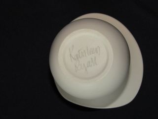 Exceptional Studio Art Pottery Opalescent Porcelain Vase Signed Kathleen Ryall 3