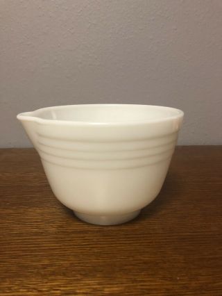 Vintage Pyrex Hamilton Beach Milk Glass Batter Bowl W/spout 21