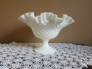 White Hobnail Ruffled Edge Pedistal Bowl Milk Glass Centerpiece/fruit Bowl