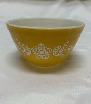 Vintage Pyrex Butterfly Gold Mixing Bowl 401 1.  5 Pint 2