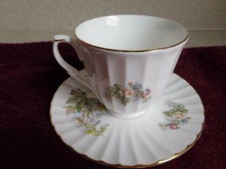 Royal Patrician fine bone China England ROSES Tea CUP & SAUCER set Vtg fluted 2