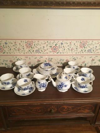 Royal Albert Bone China England Connoisseur Blue Roses Tea Cup & Saucer