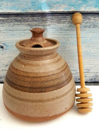 Vintage Handmade Stoneware Pottery Honey Jar 5.  5 " Tall Signed On Bottom