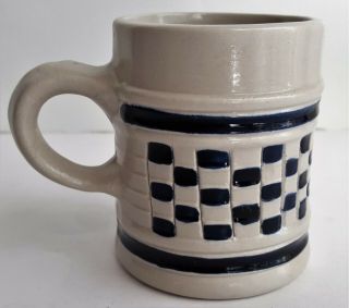 Williamsburg Approved Souvenir Pub Mug Stoneware Pottery Cobalt Check 3.  5 "
