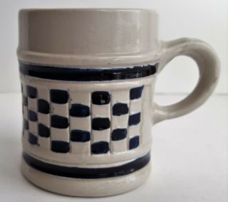 Williamsburg Approved Souvenir Pub Mug Stoneware Pottery Cobalt Check 3.  5 