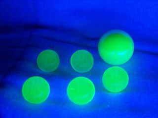 6 Ultraviolet Uv Vaseline Uranium Glass 5 - 9/16 & 1 Shooter Marbles ( (id187555