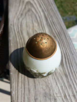Antique Victorian White Milk Glass Egg Shaker With Top Bunnies Rabbits Gold 3