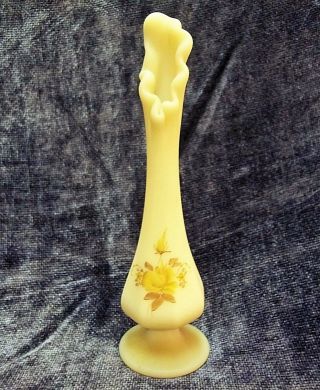 Fenton Custard Glass Pulled Ruffled Hand Painted Bud Vase D.  Hill W/ Labels
