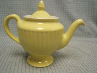 Vintage Hall Quaint Yellow Tea Pot W/ Lid 7 " Tall Usa Vgc
