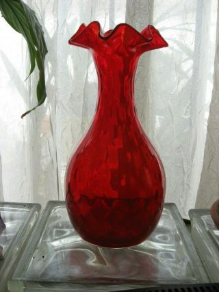 Vintage Red Glass Vase w/ Ruffled Top Ribbed Neck Hand Blown 9½ 