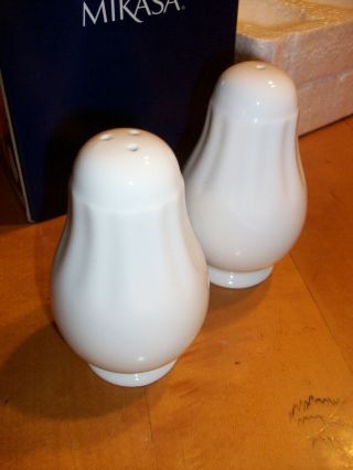 Mikasa Bridal White Salt & Pepper Shakers Porcelain Set