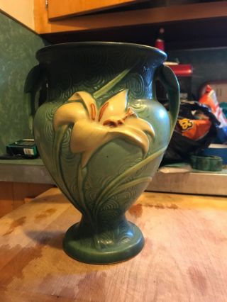 Vintage Roseville Pottery Zephyr Lily Green Ceramic Vase 202 - 8 2