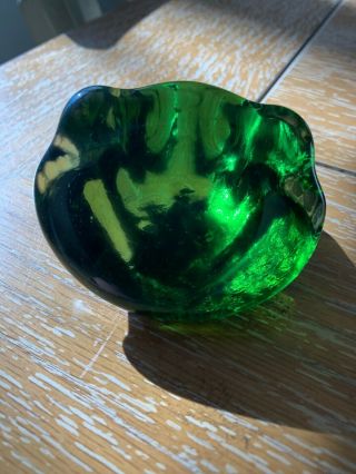 Vintage Green Glass Frog Paperweight 4