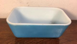 Vintage Blue Pyrex 502 Refrigerator Dish Primary Color