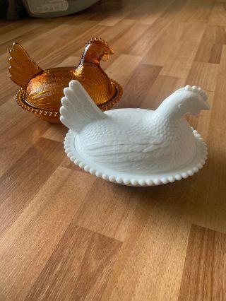 Rare Vintage 7 " Milky White Indiana Glass Hen And Amber Hen Covered Candy Dish