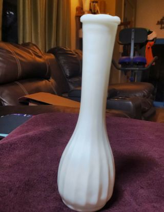 Clg Co (carr - Lowrey Glass Co) White Milk Glass Bud Vase With Scalloped Top.