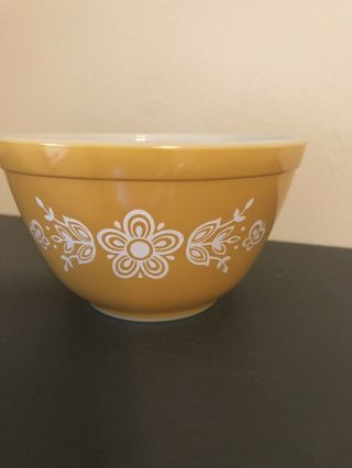 Vintage Pyrex Butterfly Gold Mixing Bowl 1 - 1/2 Pint 5 - 3/4 " Small Nesting 401