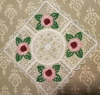 Trivet Doily (old Country Roses) Hand - Crafted Lace Burgundy & Pink