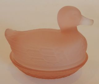 Frost Pink Glass Duck On A Nest Imperial Lenox Tags X