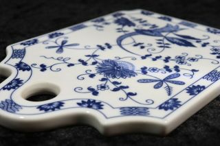 Seymour Mann Vienna Woods Porcelain Blue Onion Cheese & Cracker Board 5.  75 " X 8 "
