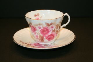 Queens Rosina Bone China Teacup And Saucer White With Pink Roses With Gold Trim