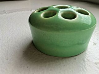 1930 ' s Depression Era Green Cowan Art Pottery Flower Frog 8 Hole Signed 2