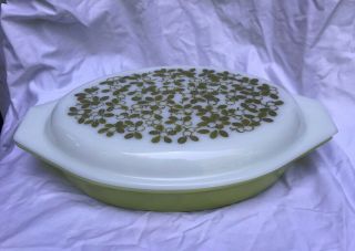 Vintage Pyrex Olive Verde Yellow 1.  5 Qt Divided Casserole Serving Dish W/ Lid