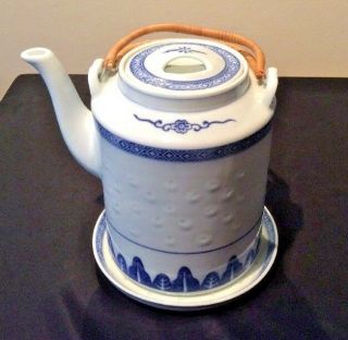 Vintage Blue & White Chinese Rice Grain Porcln Teapot W/tea Tile Bamboo Handles