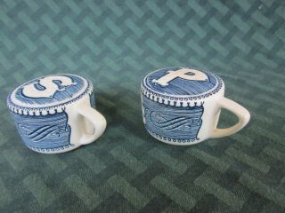 Vintage Currier and Ives Royal China Blue Transferware Salt and Pepper Shakers 3
