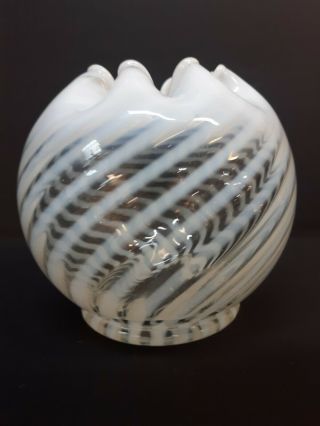 Model Flint Fenton Eapg White Opalescent Swirl Glass Rose Bowl