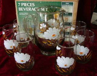 7 Piece Beverage Set,  Hand Painted Mums.  Pitcher And 6 Tumblers