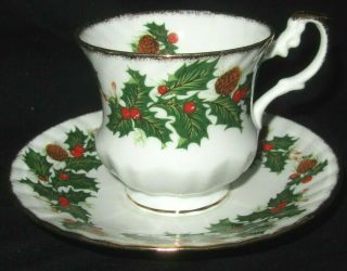 Vintage Rosina England Fine Bone China Cup & Saucer - Yuletide Holly & Berries